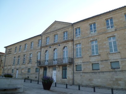 Gîtes Aux portes des Thermes**, Hôtel à Lectoure