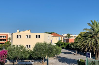 Hotel L'Etape, Hôtel à Villeneuve-Loubet