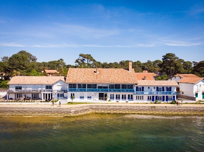 Hôtel Le Relais Du Lac, Hôtel à Angresse