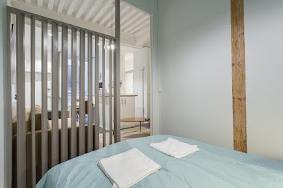 Jusquà 6 Personnes Au Coeur Du Vieux Lyon, Hôtel à Lyon 05
