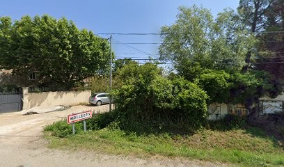 Mas Des Angelots, Hôtel à Mollégès