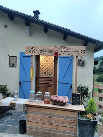 La Petite Maison Dans La Prairie, Hôtel à Fraisse-sur-Agout