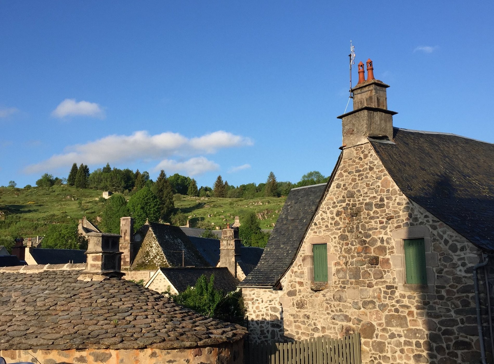 Hôtel restaurant Le Plomb du Cantal, Hôtel à Albepierre-Bredons
