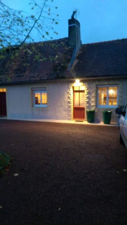 La Chanteliere Gite, Hôtel à Coulans-sur-Gée