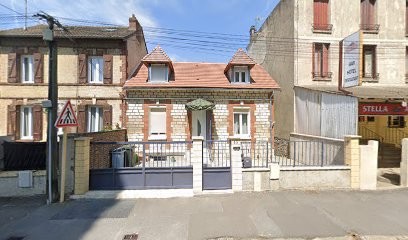 Soualem Brahim, Hôtel à Persan