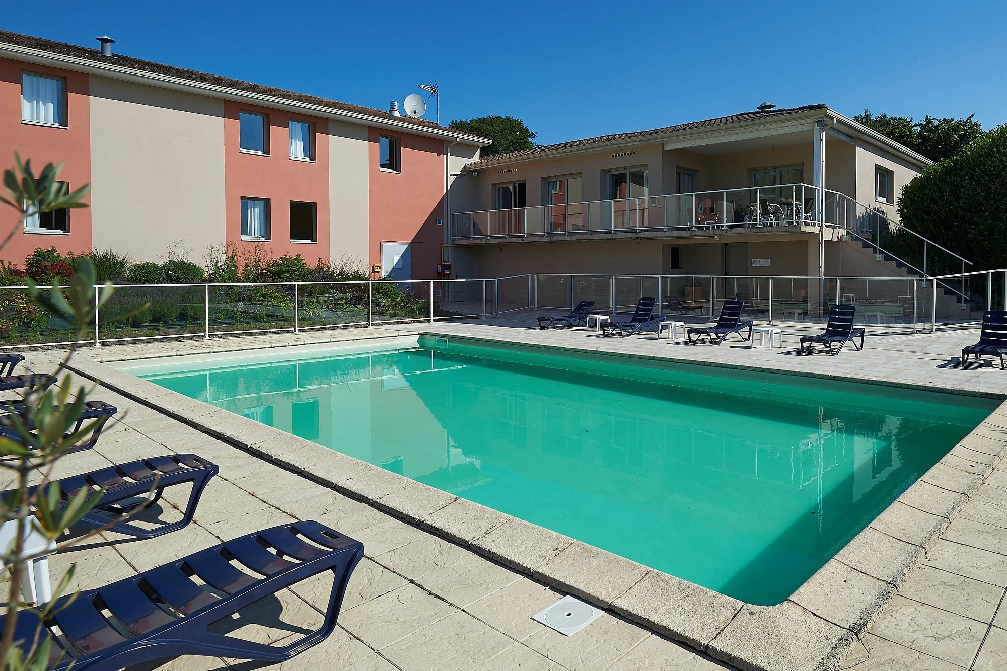 Cit'hotel Les Alizés Hôtel à Limoges