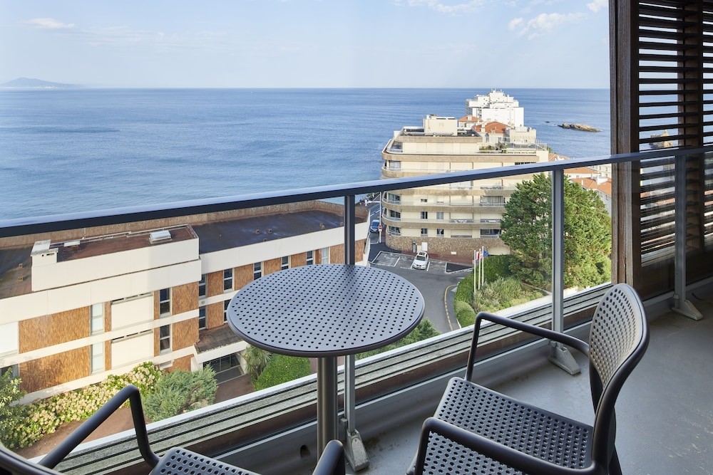 Le Grand Large Vacances Bleues, Résidence Hôtelière à Biarritz