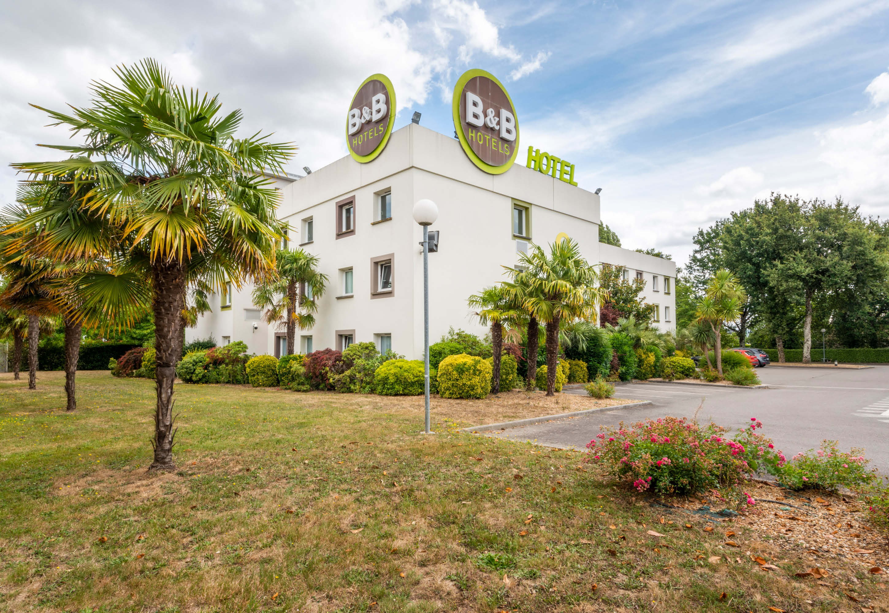 B&B HOTEL Nantes Atlantis Le Zénith, Hôtel à Saint-Herblain