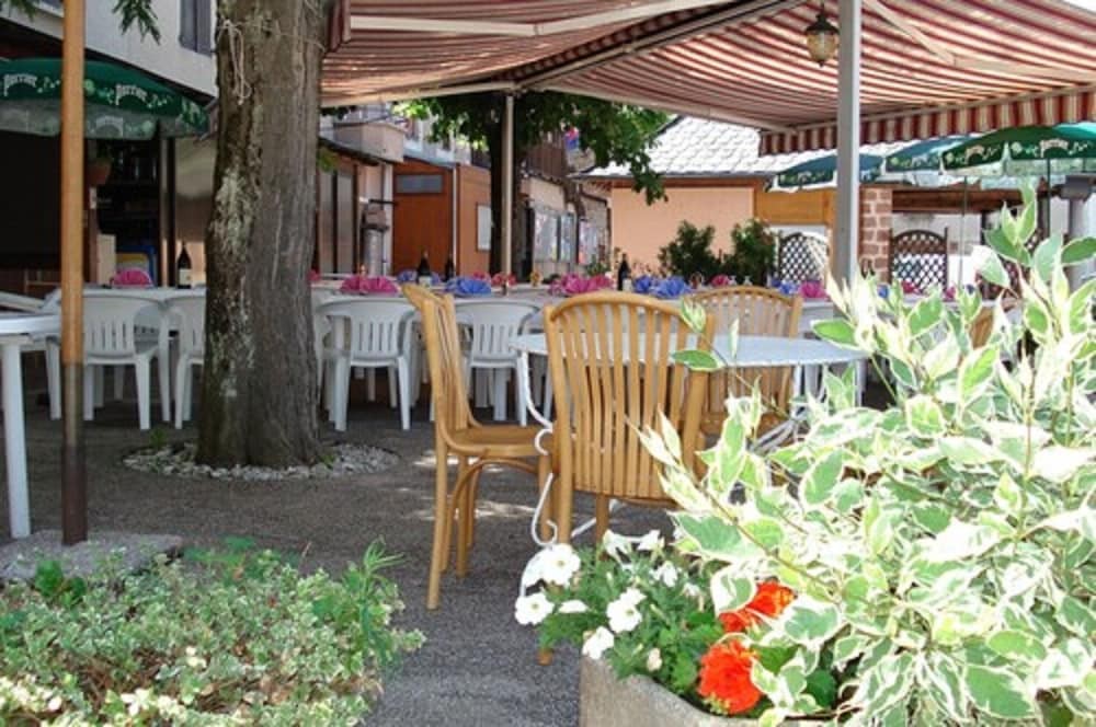 Auberge Aux Portes De Conques, Hôtel à Conques-en-Rouergue