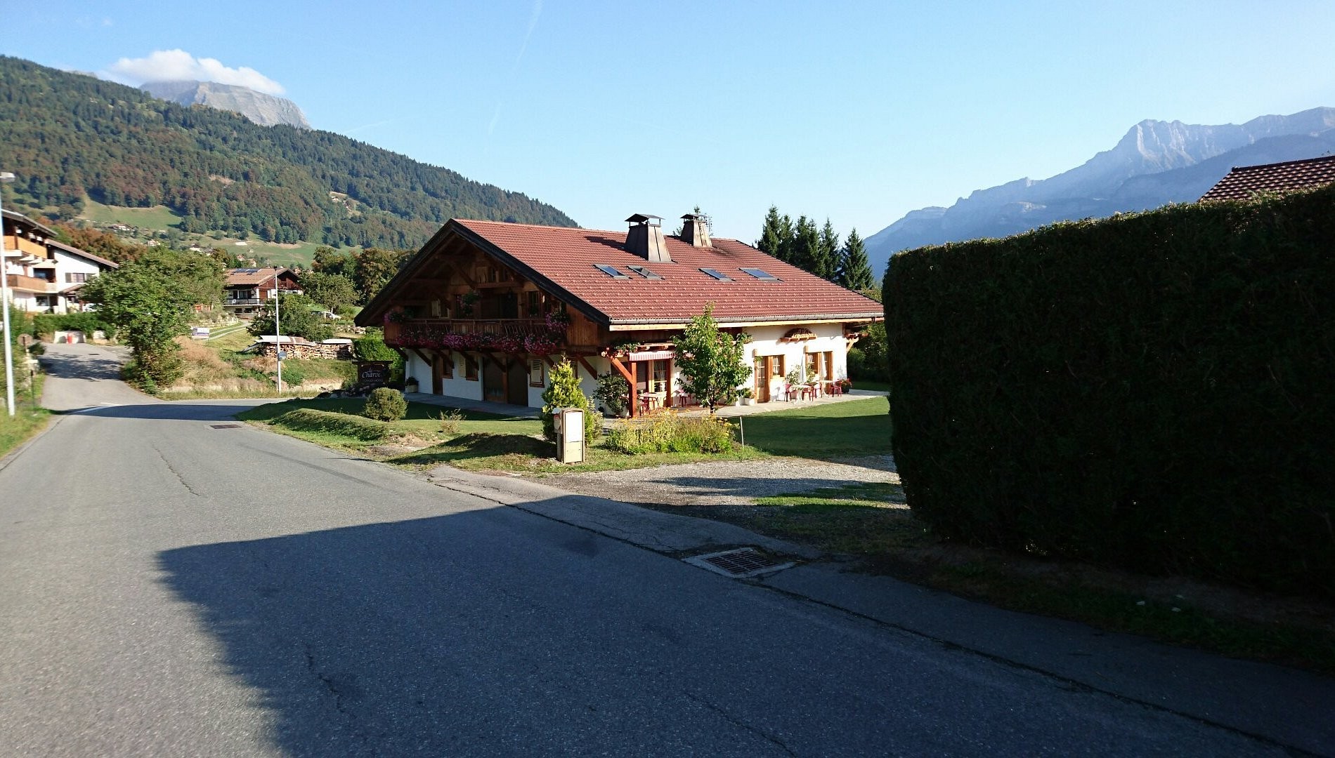 Hôtel Le Charvet, Hôtel à Cordon