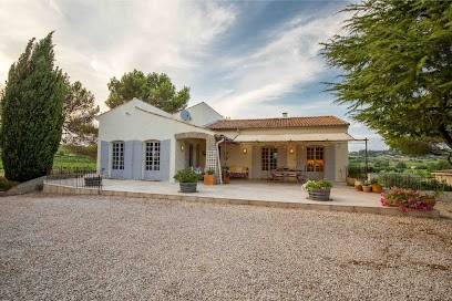 Villa Le Clos Des Pins, Hôtel à Roaix