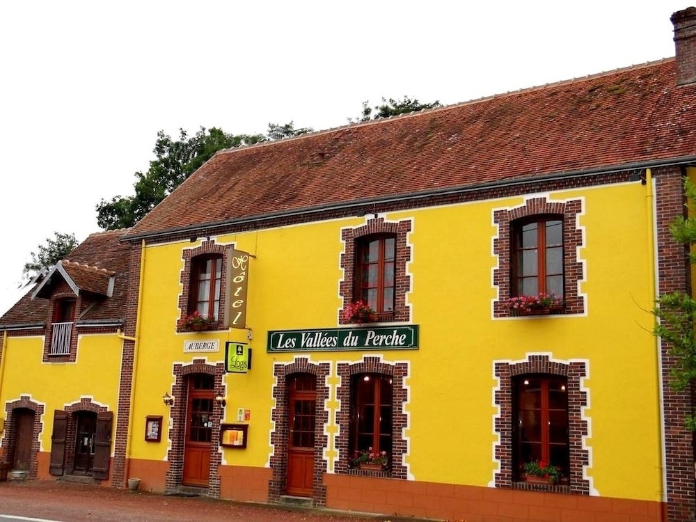 Logis Auberge les Vallées du Perche, Hôtel à Vichères