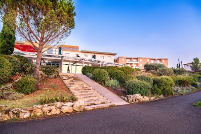 Quality Hotel Du Golf Montpellier Juvignac, Hôtel à Juvignac