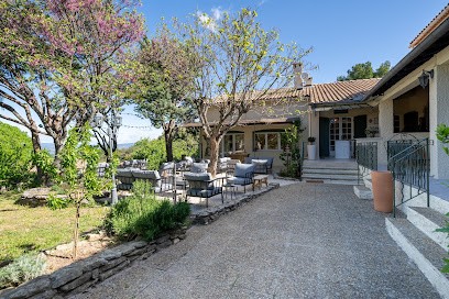 Hôtel La Garrigue, Hôtel à Venasque