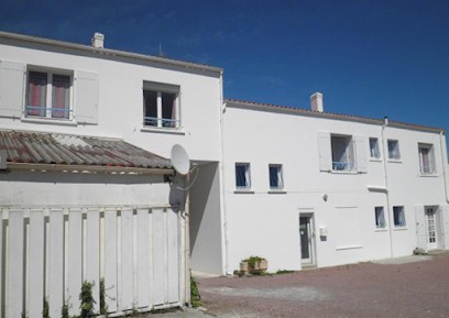 HOTEL LA COURSIVE, Hôtel à Saint-Pierre-d'Oléron