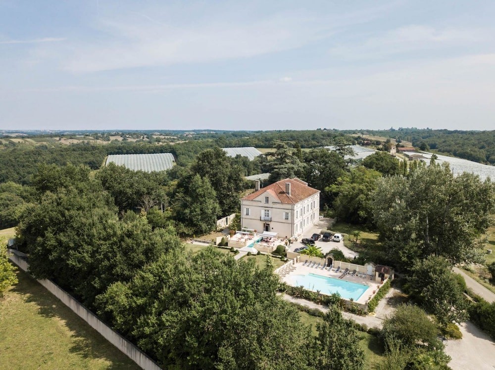 Le Manoir Saint-Jean Restaurant Et Hotel De Charme Près De Moissac, Hôtel à Saint-Paul-d'Espis