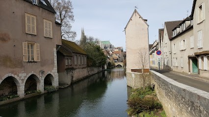 Residences De Chartres, Hôtel à Chartres