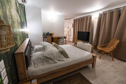 INSIDE VILLARS LES DOMBES, Hôtel à Villars-les-Dombes