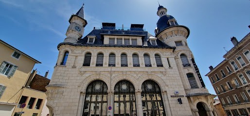 Macon-Gare-Centre Ville-Cosy-Wifi, Hôtel à Mâcon