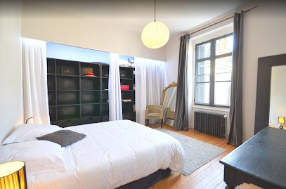 Maison De Famille à Louer Proche Puy Du Fou, Hôtel à Cholet