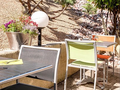 Logis Hôtel Le Collonges, Hôtel à Collonges-au-Mont-d'Or