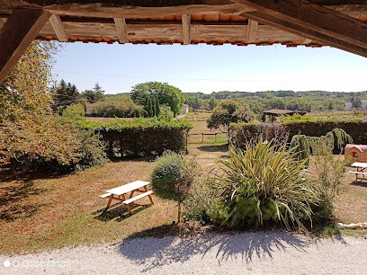 Domaine les Moustans, Hôtel à Bagat-en-Quercy