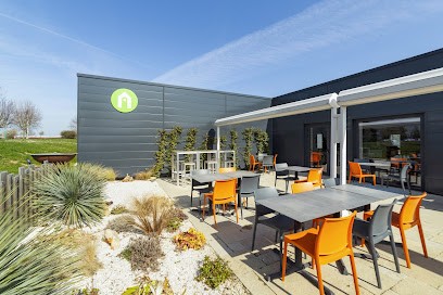 Hôtel - Restaurant Campanile Chartres, Hôtel à Chartres