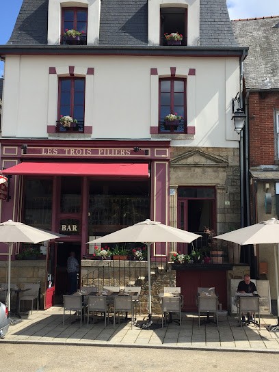 Les 3 Piliers, Hôtel à Saint-Méen-le-Grand