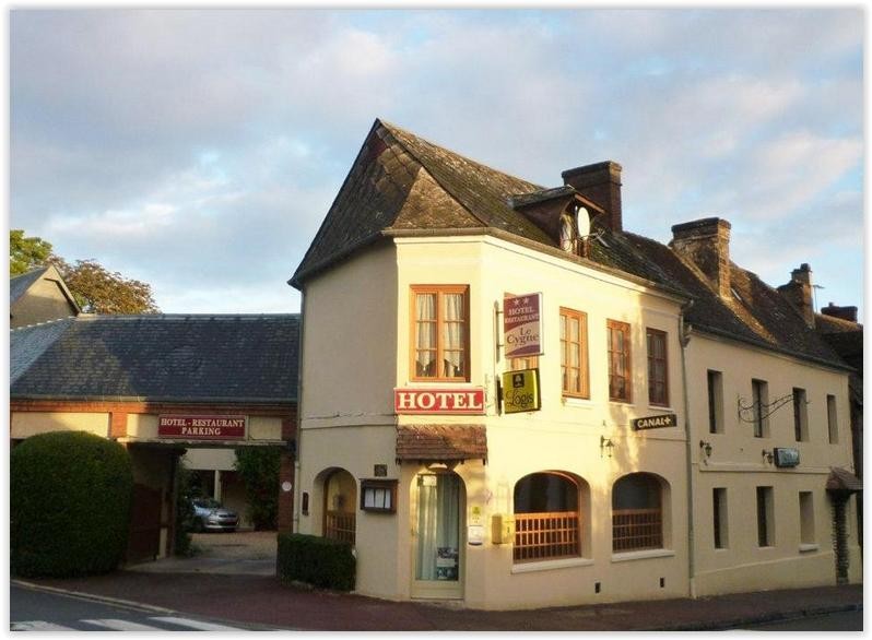 Hôtel Du Cygne, Hôtel à Conches-en-Ouche