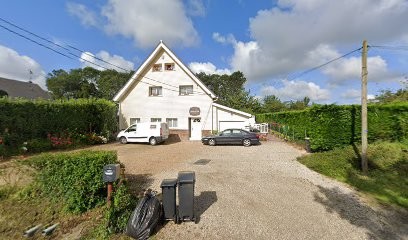 Le Chat, Hôtel à Froberville