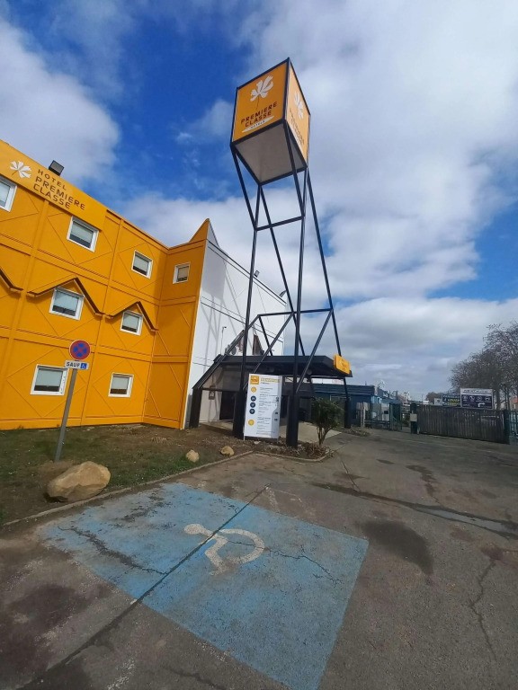 Première Classe Evry Sud - Mennecy, Hôtel à Ormoy