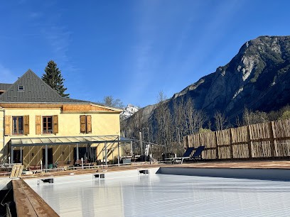 B.O. Lodge, Hôtel au Bourg-d'Oisans