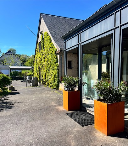 Logis Auberge Du Barrez, Hôtel à Mur-de-Barrez