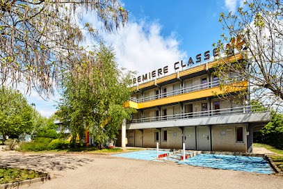 Hôtel Première Classe Melun, Hôtel à Vert-Saint-Denis
