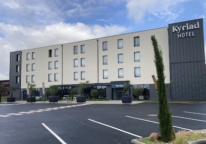 Kyriad Châteauroux Nord - Aéroport, Hôtel à Déols