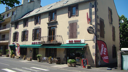 Hôtel - Tabac Aux Globe Trotters Hôtel à Murat
