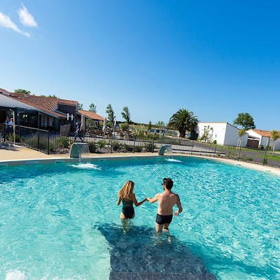 Le Village Du Phare - Yelloh Village, Résidence Hôtelière à Saint-Clément-des-Baleines