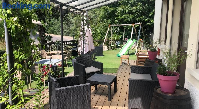 Le Margériaz Hôtel Bar Restaurant, Hôtel aux Déserts