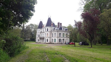 Château De Villette, Hôtel à Corvol-l'Orgueilleux
