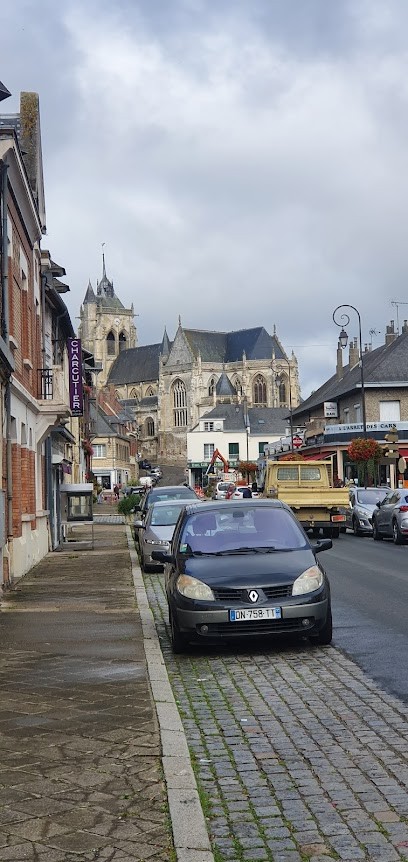 Hotel Du Dauphin, Hôtel à Aumale