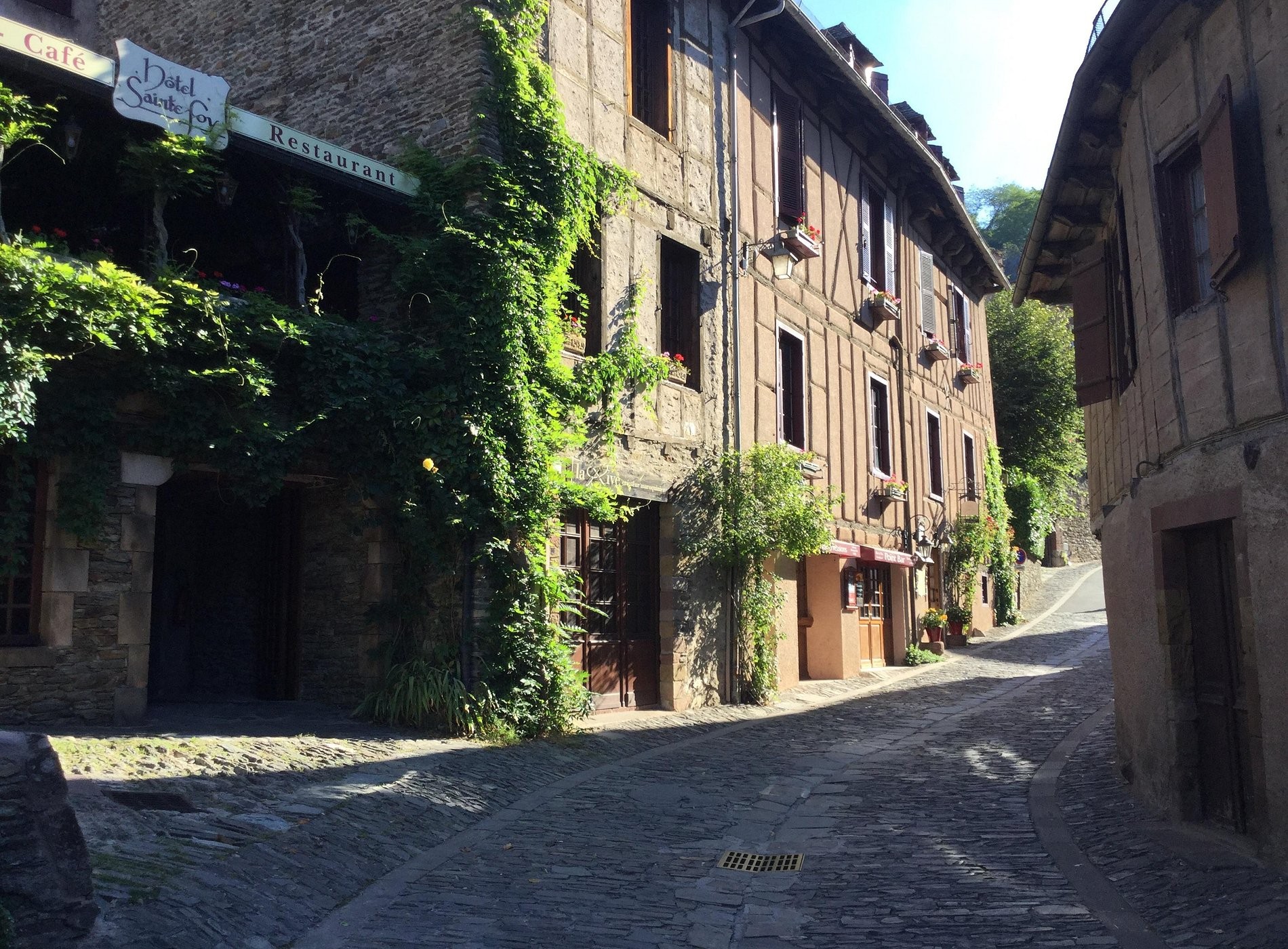 Hotel Sainte Foy, Hôtel à Conques-en-Rouergue