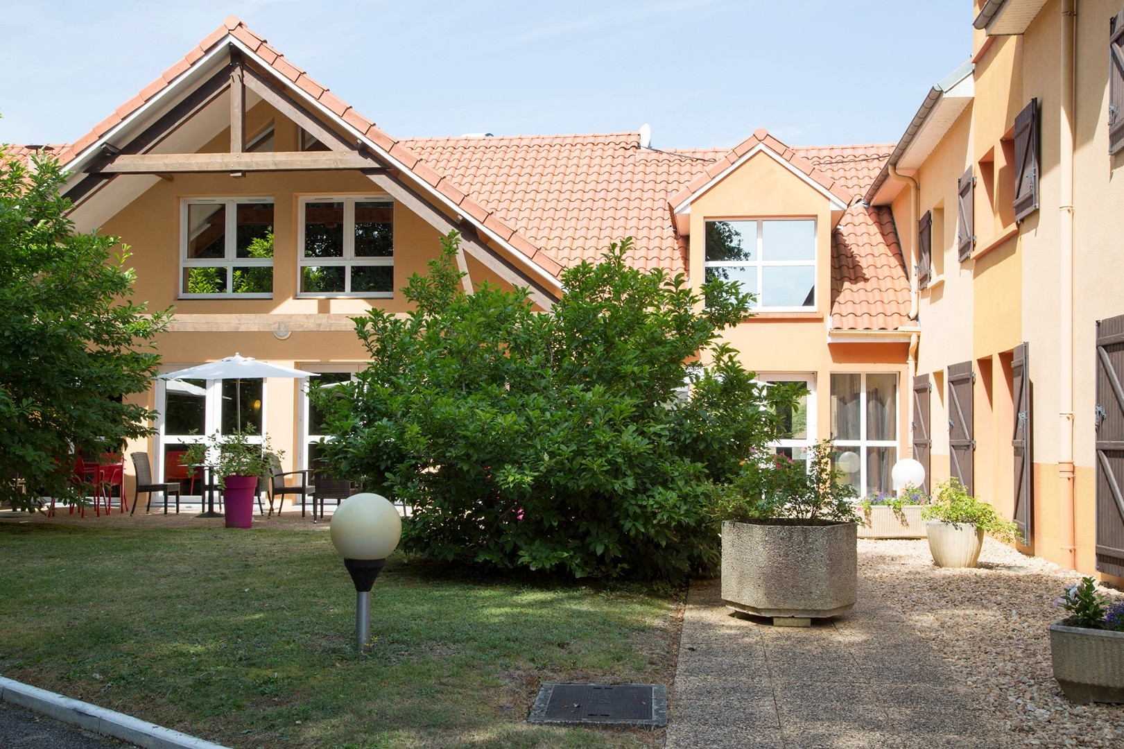 Sure Hotel By Best Western Limoges Sud & Restaurant Apolonia, Hôtel à Feytiat