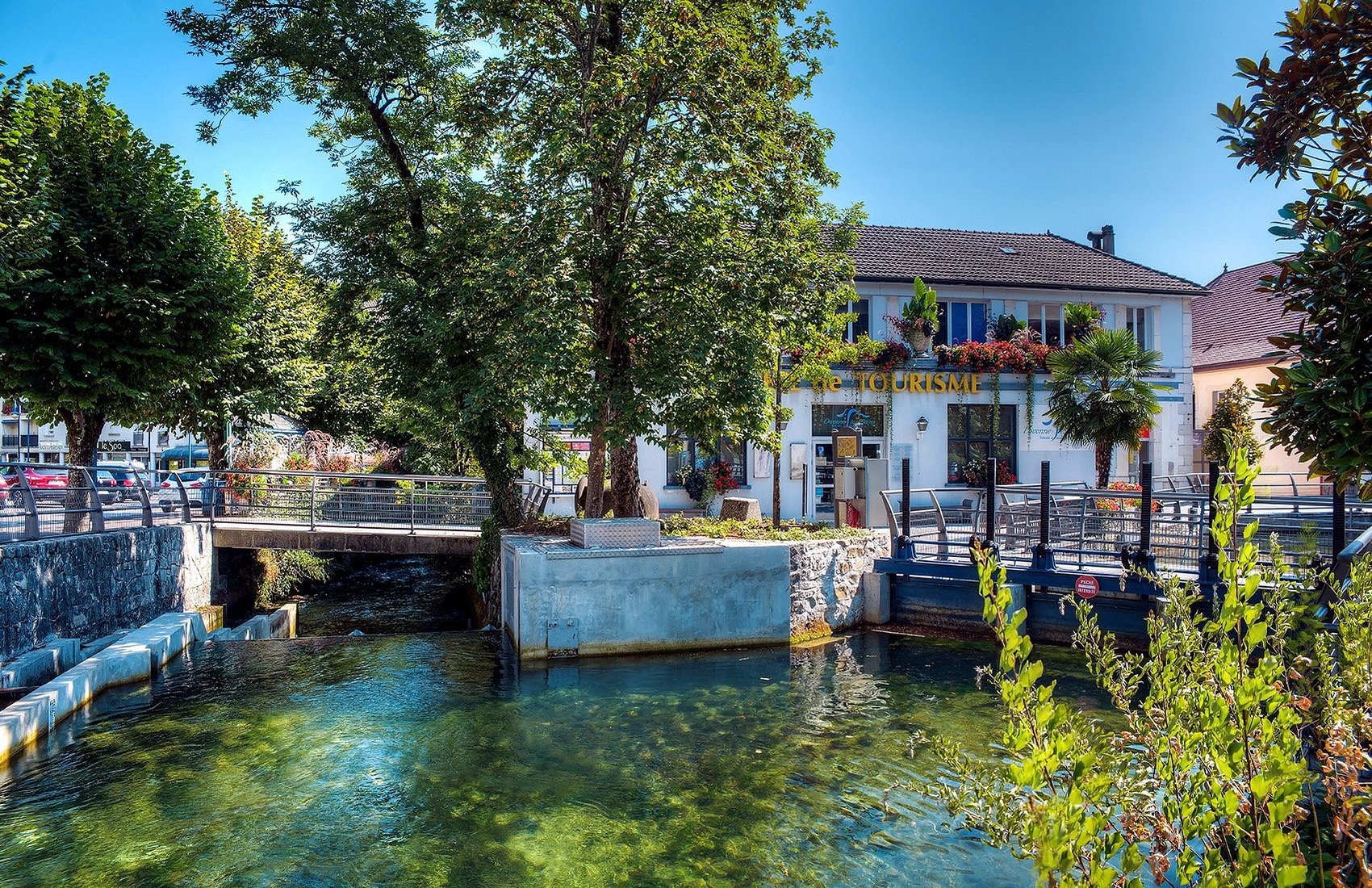 Zenitude Hôtel-Résidences : L'Orée Du Parc, Résidence Hôtelière à Divonne-les-Bains