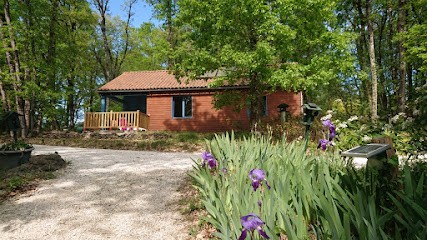 LE VILLAGE ENCHANTEUR, Hôtel à La Chapelle-Aubareil