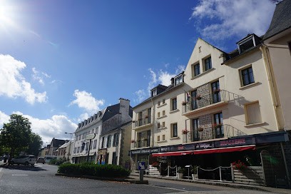 Le Relais De La Place & Le Vintage, Hôtel au Faou
