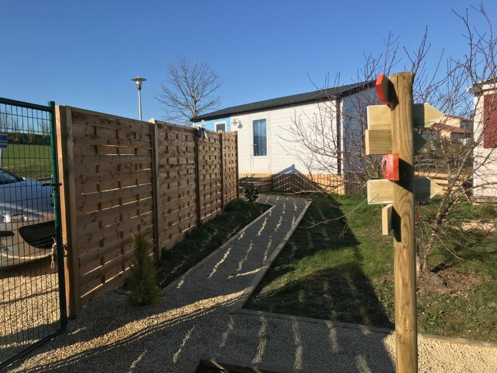 CosyStudio Futuroscope, Hôtel à Chasseneuil-du-Poitou