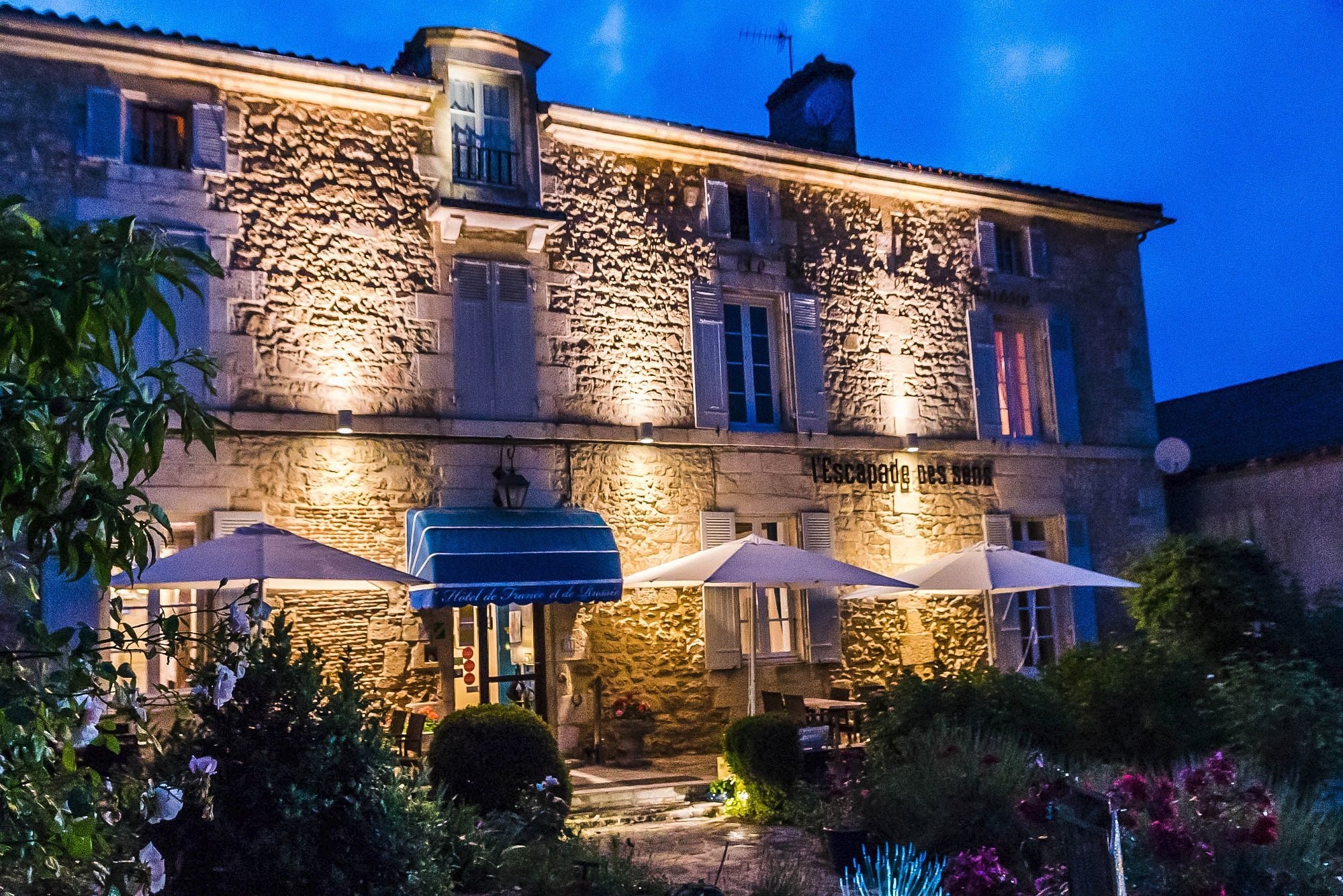 Hotel De France Et De Russie - Dordogne Périgord Vert, Hôtel à Thiviers