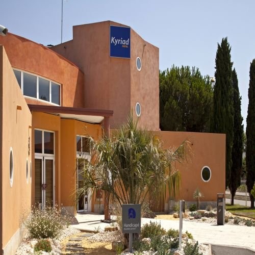 Kyriad Hotel, Hôtel à Lunel