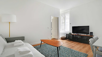 Comfortable Apt - 1Bd / 4P - Montmartre - Belvilla By Oyo Hôtel à Paris 18