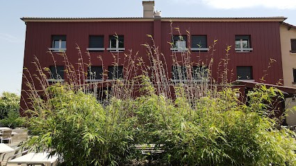 Hôtel Les Rives D'Allier, Hôtel à Mazeyrat-d'Allier
